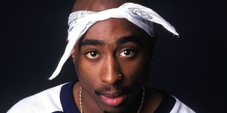 Arrestan a un pandillero por el asesinato del rapero Tupac, 27 años después