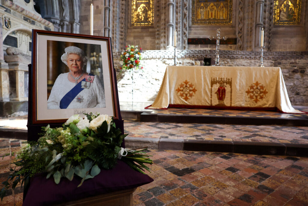 Reino Unido conmemora el primer aniversario de la muerte de Isabel II