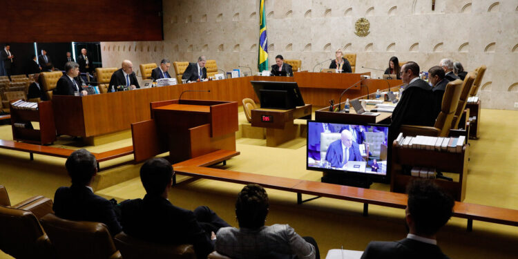View of Brazil's high court during the opening trials over the January 8 riots by former Brazilian President Jair Bolsonaro's supporters in Brasilia on September 13, 2023. - Brazil's high court opened the first trials Wednesday over the January 8 riots in Brasilia by supporters of far-right ex-president Jair Bolsonaro, who were demanding the ouster of his successor, Luiz Inacio Lula da Silva. (Photo by Sergio Lima / AFP)