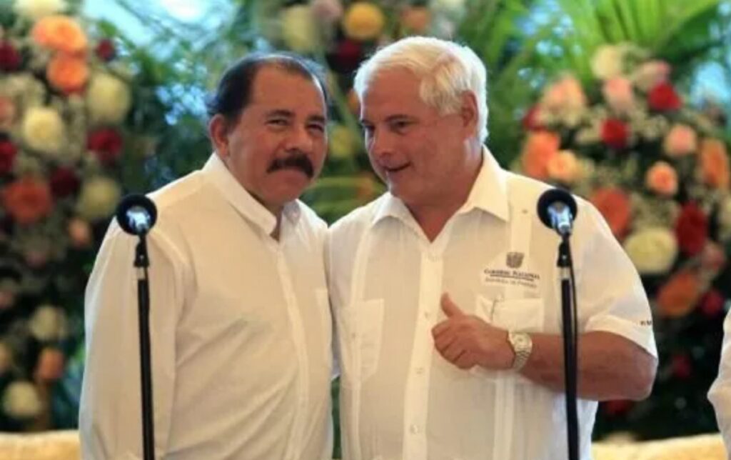Daniel Ortega y Ricardo Martinelli.