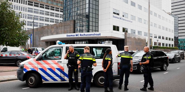 Dos muertos en tiroteo en Países Bajos