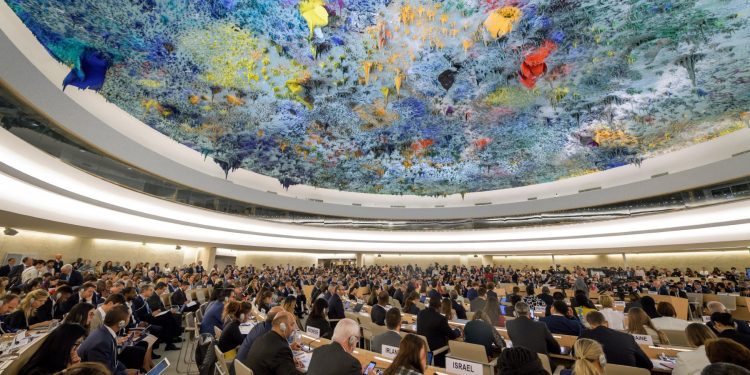 Los delegados participan en la sesión inaugural de un consejo de derechos humanos de las Naciones Unidas el 9 de septiembre de 2019 en Ginebra. (Foto de FABRICE COFFRINI / AFP)