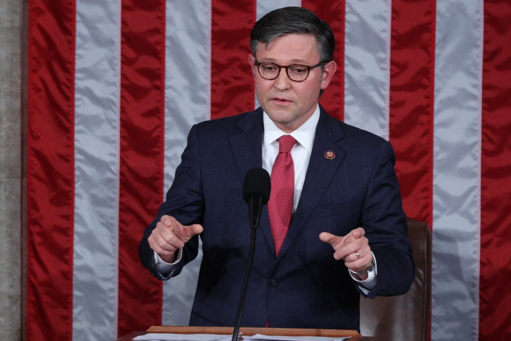 Republicanos eligen a un aliado de Trump como presidente del Congreso de EEUU