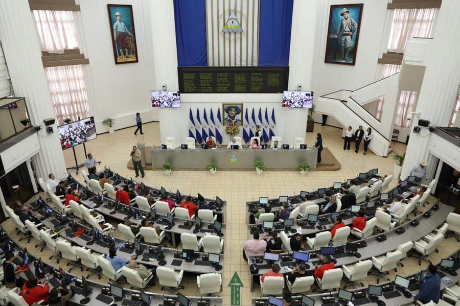 Aplanadora de diputados sandinistas en la Asamblea Nacional reformarán el Artículo 165 de la Constitución Política
