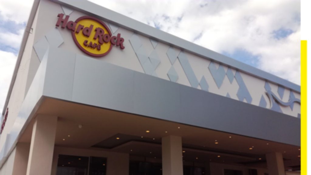 Hard Rock Café cierra operaciones por deuda de energía eléctrica y conflictos con Galerías Santo Domingo
