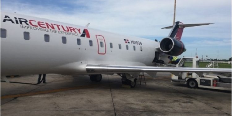 Línea aérea Air Century es una de las que está realizando los numerosos vuelos entre Haití y Managua.