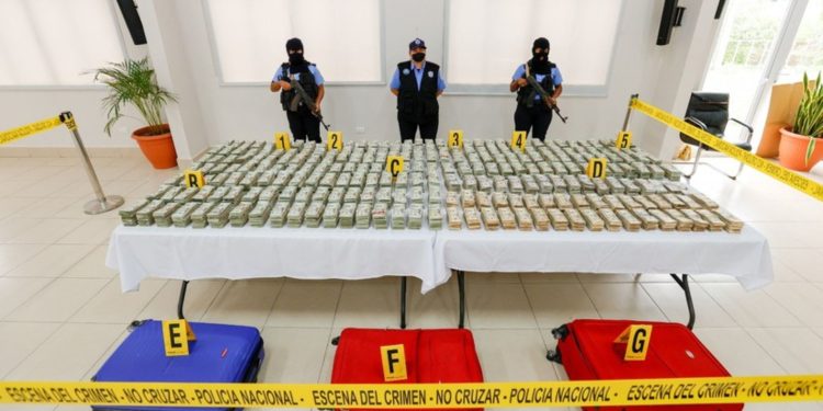 Policía de Ortega «descubre» más de dos millones de dólares «producto del narcotráfico y el crimen organizado», Foto: Artículo 66 / El 19 Digital
