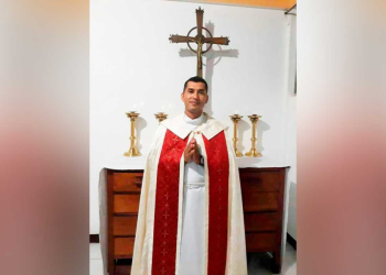 Sacerdote Ramón Angulo, el sexto religioso encarcelado en ocho días.