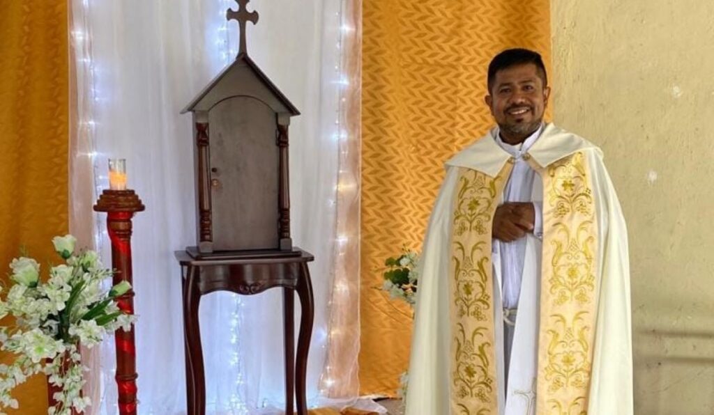 Dictadura sandinista prohíbe ingreso a Nicaragua del sacerdote Jairo Mercado