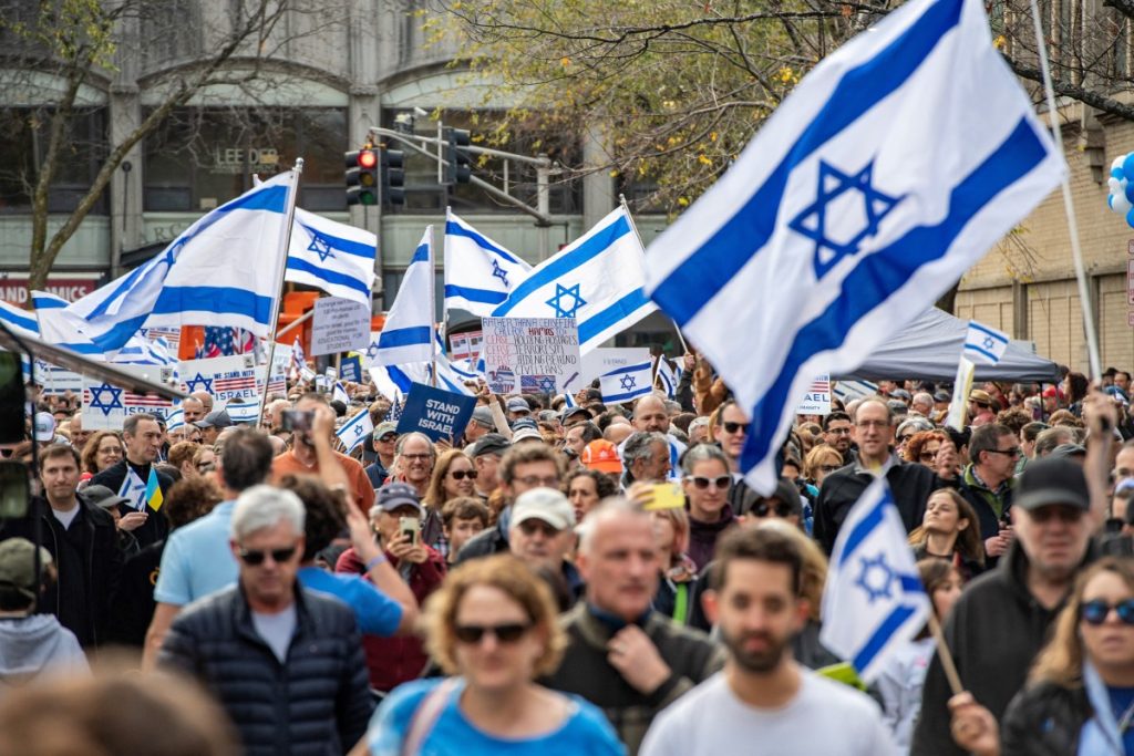 Más de 1.000 actos antisemitas en Francia desde que comenzó la guerra Israel-Hamás, según gobierno