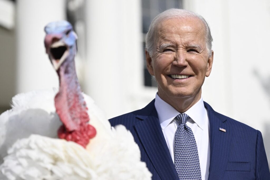 Biden cumple 81 años y eso preocupa a gran parte de los estadounidenses