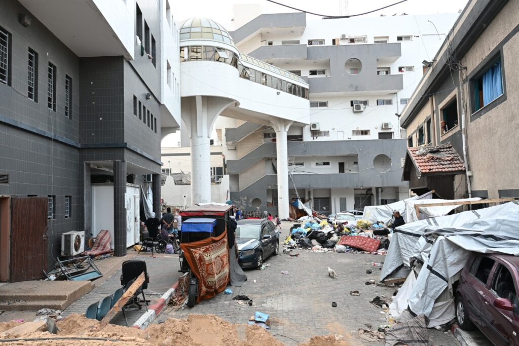 OMS expresa preocupación por director de hospital de Gaza detenido por Israel