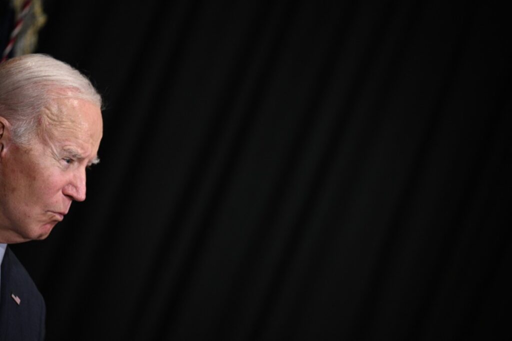 Biden dice que liberación de rehenes de Gaza es «sólo el comienzo»