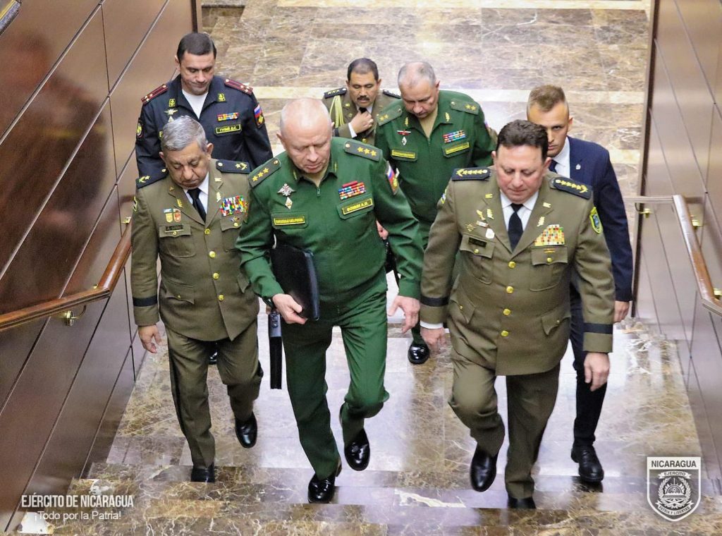 Avilés en Rusia expresa apoyo a «nuevo orden mundial» y respalda la «Operación Especial Militar» contra Ucrania. Foto: Ejército