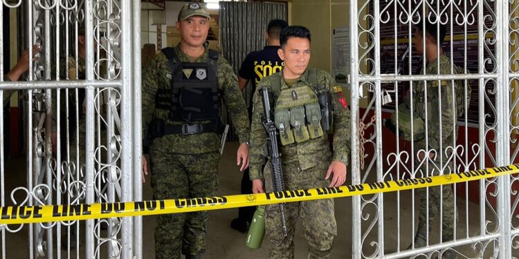 La explosión ocurrió en un gimnasio de la Universidad de Mindanao en Marawi donde se celebraba una misa católica. Foto: AFP