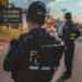 Oficiales de la policía costarricense resguardando a la población.