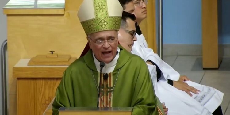 Monseñor Silvio Báez: «los sacerdotes secuestrados no son delincuentes, son hombres de Dios»