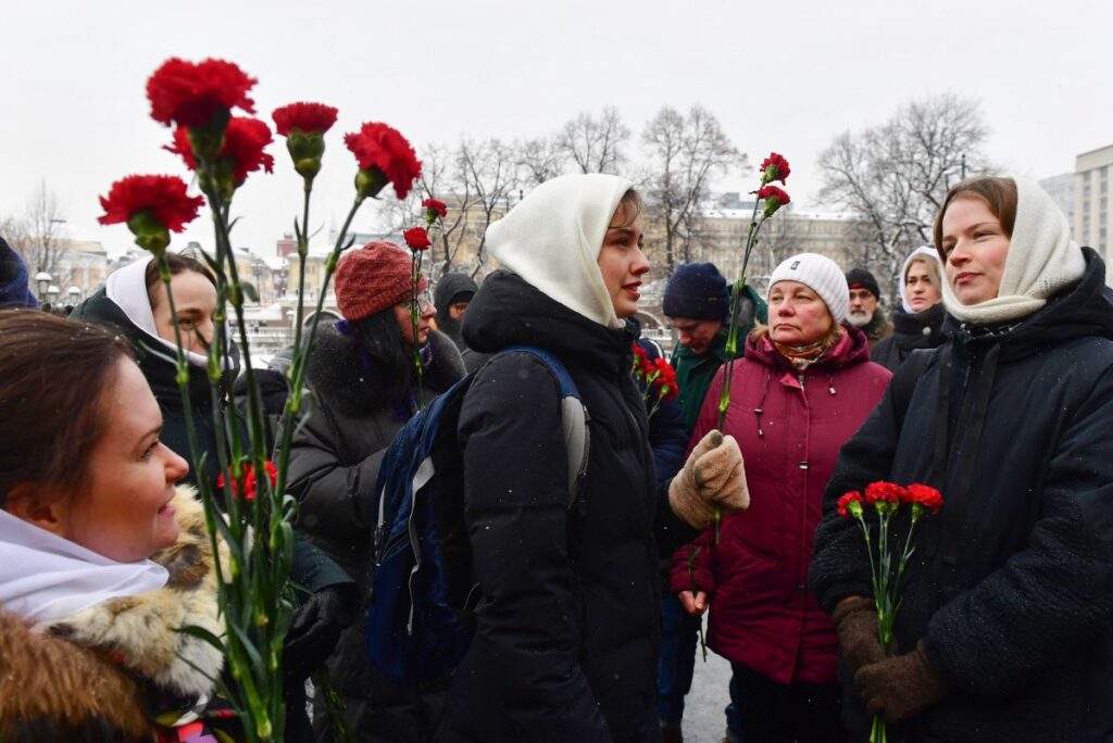 Mujeres rusas protestan contra Putin exigiendo el regreso de sus esposos de la guerra en Ucrania
