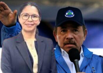 Daniel Ortega otorgó una quinta embajada a su nueva super embajadora Sandy Dávila.