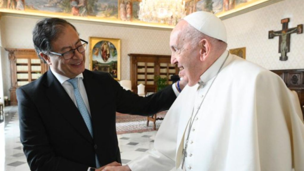 El presidente de Colombia, Gustavo Petro, se ofreció como el mediador entre Daniel Ortega y el Vaticano. Foto: Nicaragua Investiga.