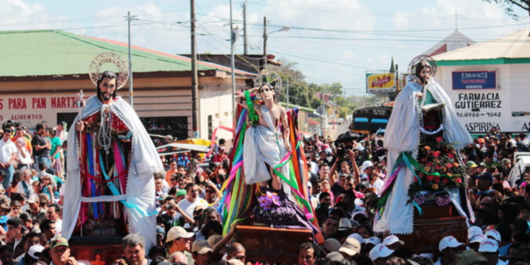 Las fiestas patronales en Diriamba tuvieron una gran aceptación por parte de los feligreses católicos. Foto: Nicaragua Linda.