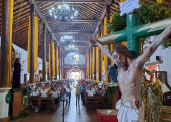 Una eucaristia de julio de 2023 en la Parroquia Nuestra Señora de la Asunción, Masaya, Nicaragua. Foto: Coyuntura