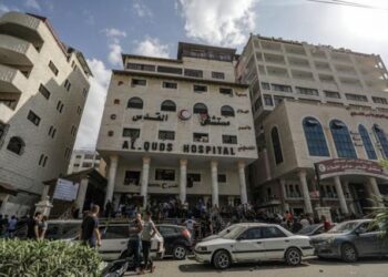 Caos en el hospital Nasser, donde Israel busca cadáveres de rehenes capturados por Hamás