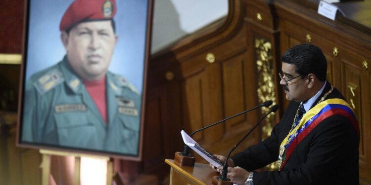 Denuncian detención de experta militar crítica del gobierno de Venezuela. Foto: AFP