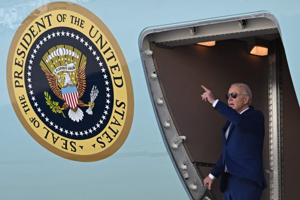 Biden gana primarias demócratas en Míchigan