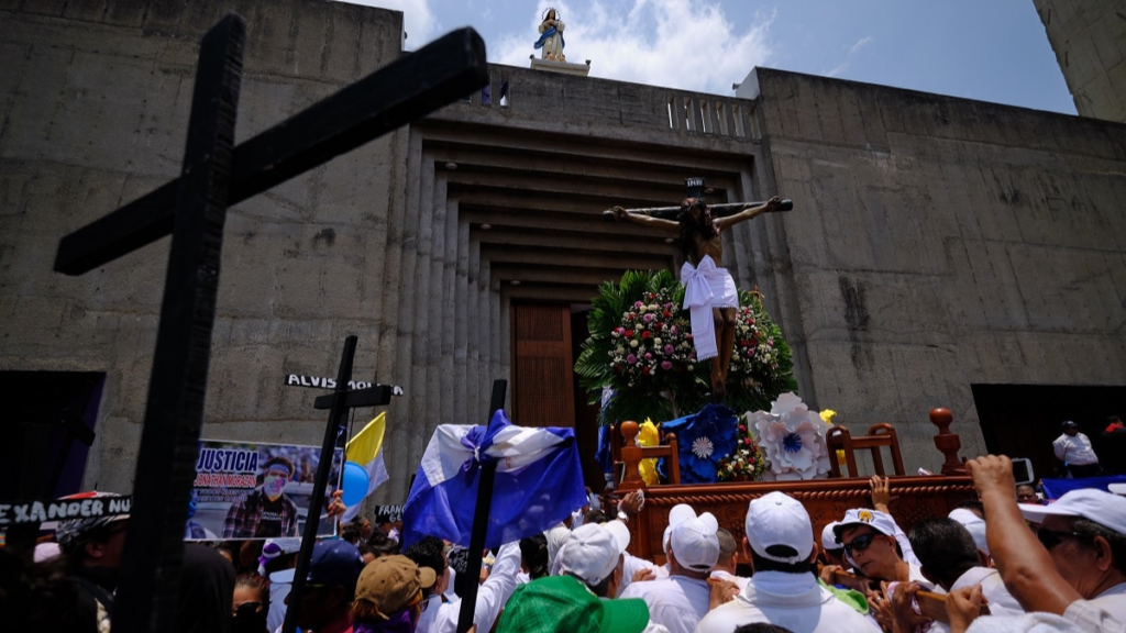 La figura de Cristo no saldrá de las iglesias esta Semana Santa por la represión de Ortega y Murillo