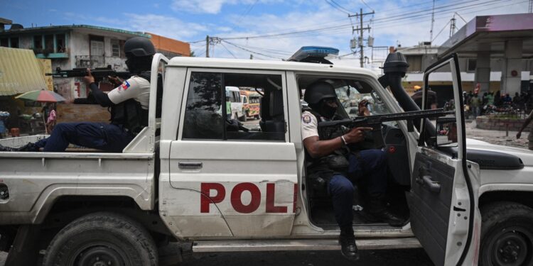 Fuga de presos en Haití tras asalto de bandas armadas a una cárcel. Foto: AFP / Referencial