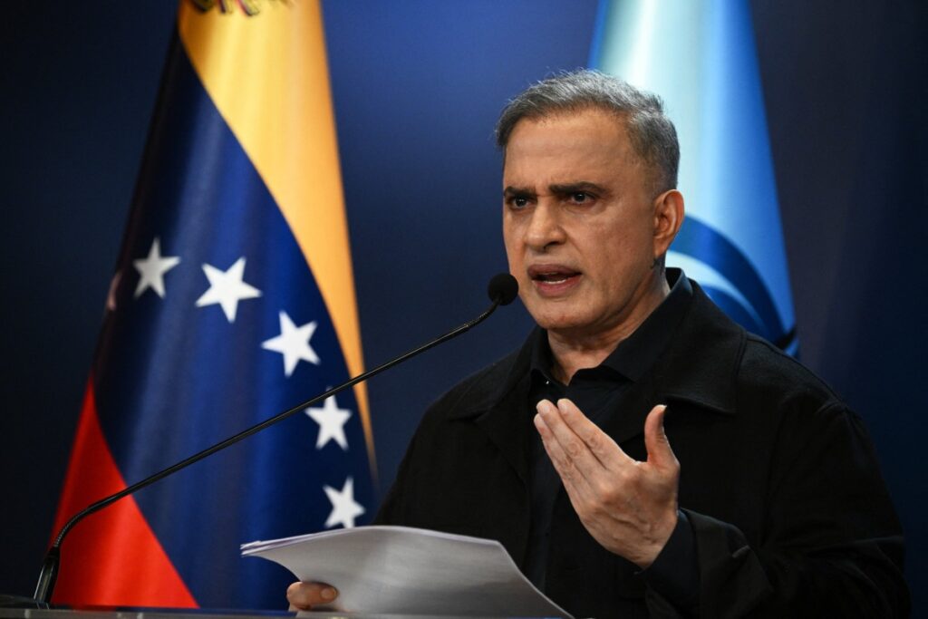 Fiscal general de Venezuela acusa a Machado de fomentar «acciones desestabilizadoras»