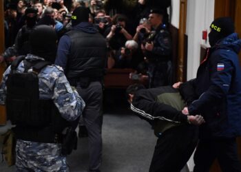 Cuatro sospechosos del atentado de Moscú ingresan a prisión preventiva. Foto: AFP