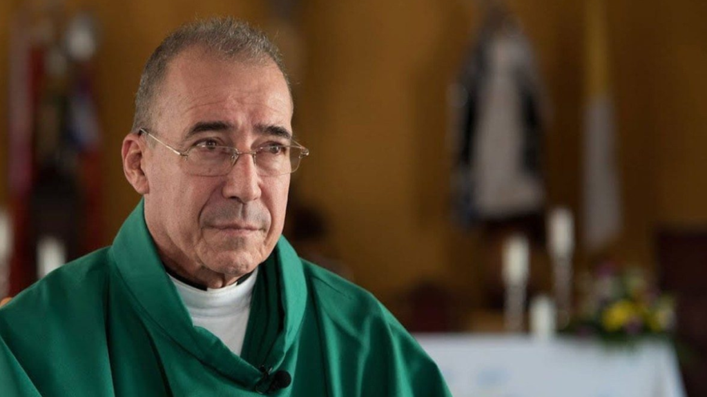 Padre Román recuerda a los «gobiernos torturadores» el quinto mandamiento de la Ley de Dios, «No Matarás»
