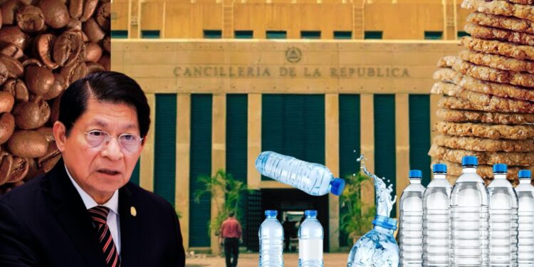 El canciller de la dictadura, Denis Moncada, autoriza gastos millonarios para la compra de finos refrigerios en esa institución.