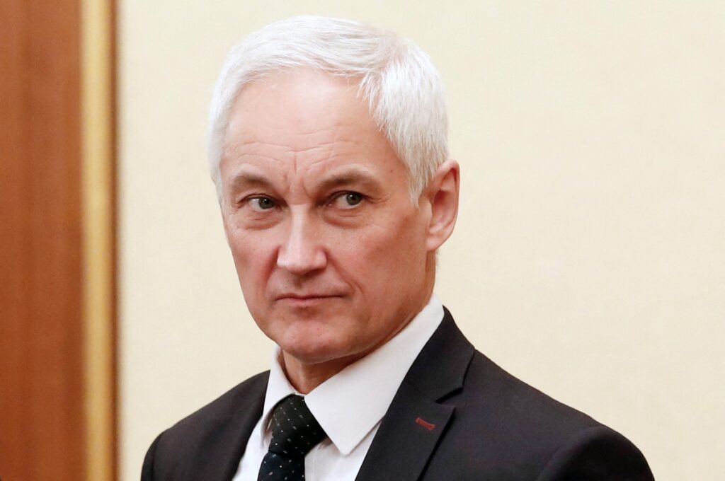 EEUU afirma que cambio de ministro de Defensa ruso muestra «desesperación» de Putin