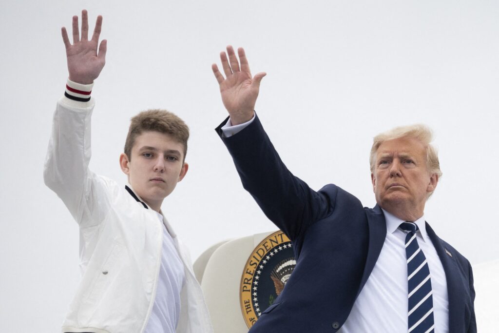 Trump instaura «dinastía política» al nombrar a su hijo de 18 años como delegado en la convención republicana