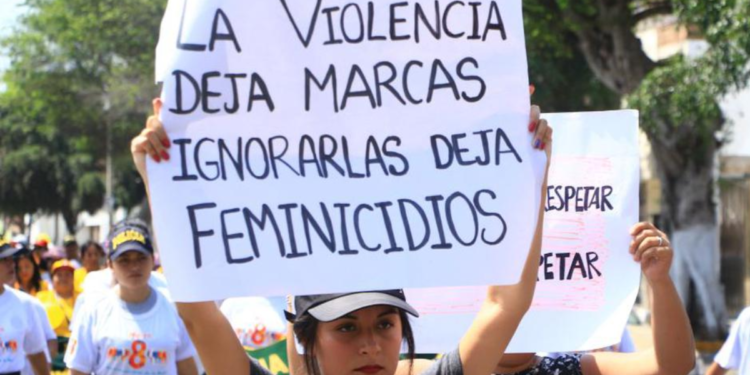 Ante preocupante ola de feminicidios en Nicaragua, Rosario Murillo solo se atiene a lamentarlo.
