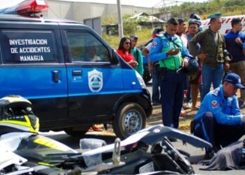 Los conductores de moto encabezan las estadísticas de muerte y accidentes en el país. Foto: Canal 2.