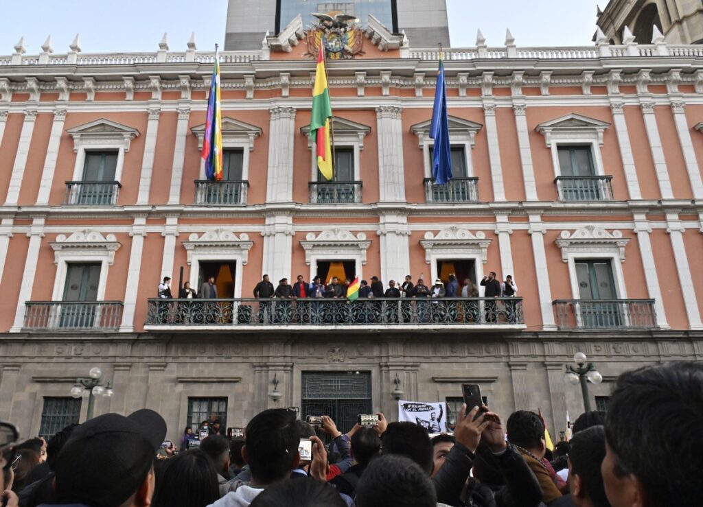 Comienza asamblea de la OEA atravesada por intento de golpe en Bolivia