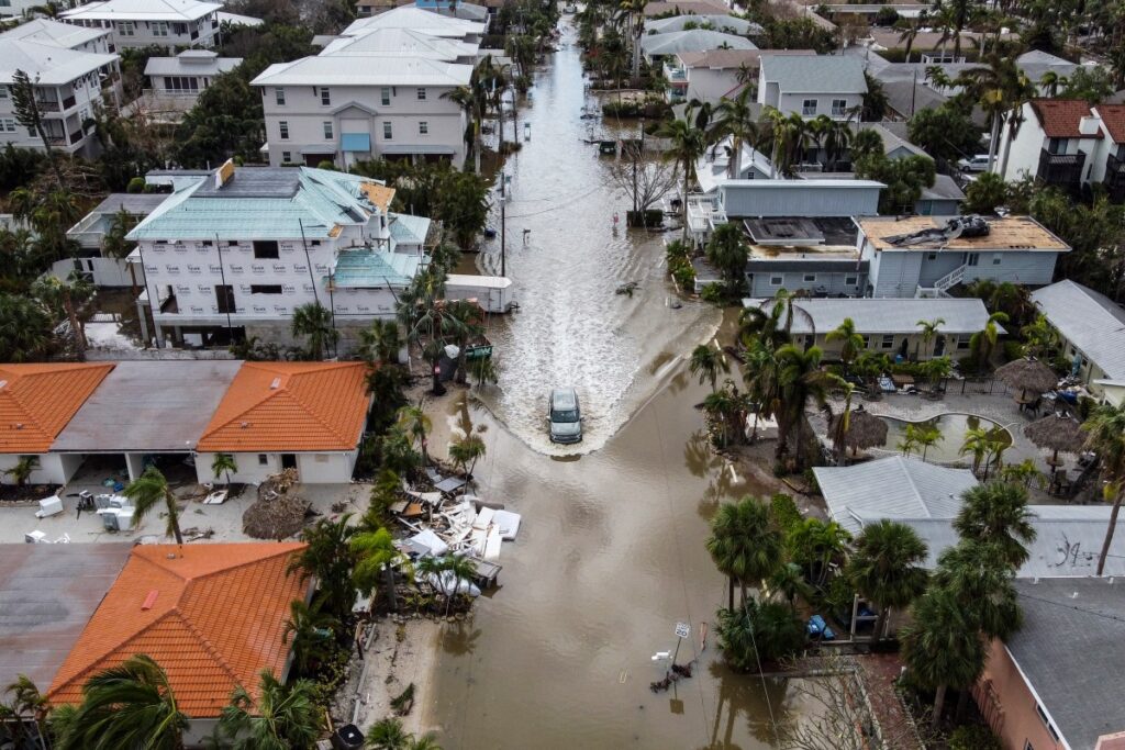 Huracán Milton deja al menos 11 muertes en la Florida