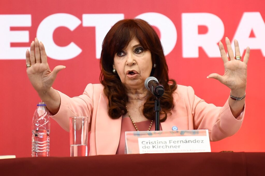 Argentina confirma condena por corrupción a expresidenta Cristina Fernández de Kirchner