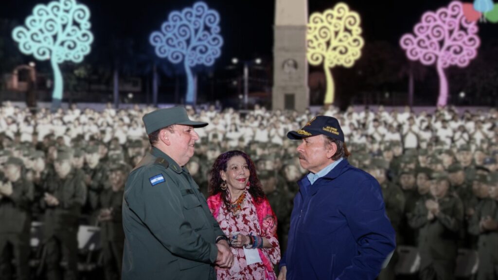 Militares, a cuadrarse y a obedecer a Rosario Murillo por orden constitucional