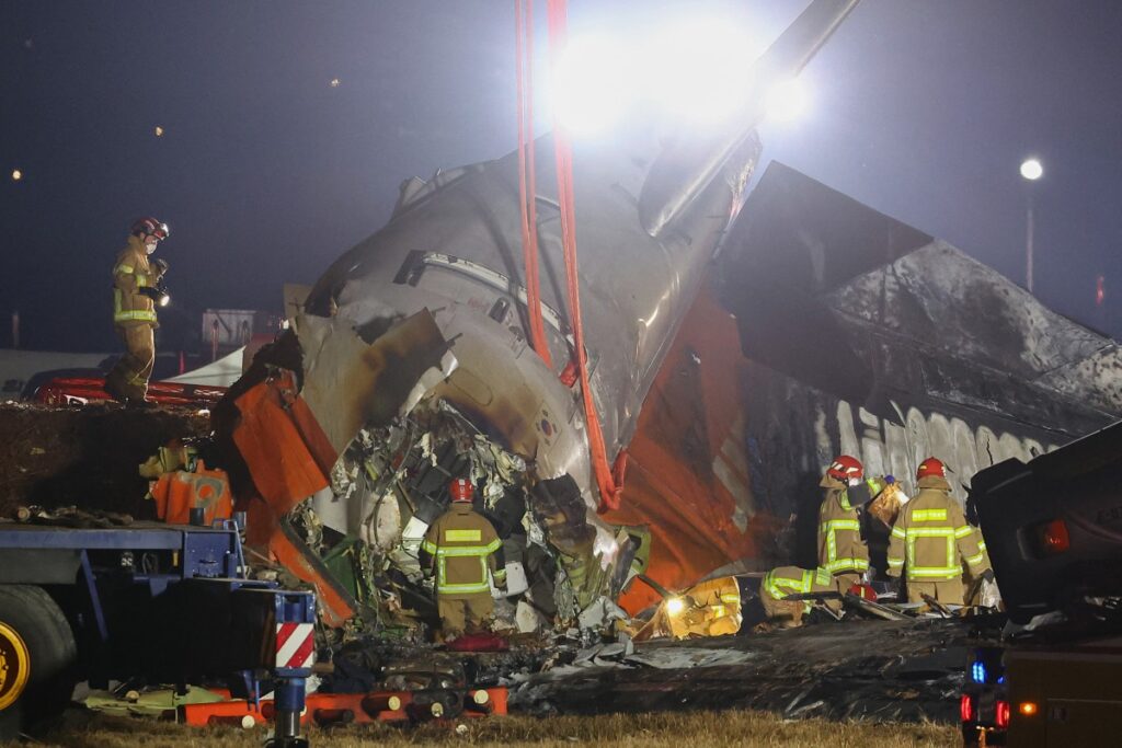 Accidente de avión en Corea del Sur dejó 179 muertos y solo dos sobrevivientes