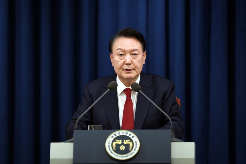 El presidente de Corea del Sur decreta la ley marcial