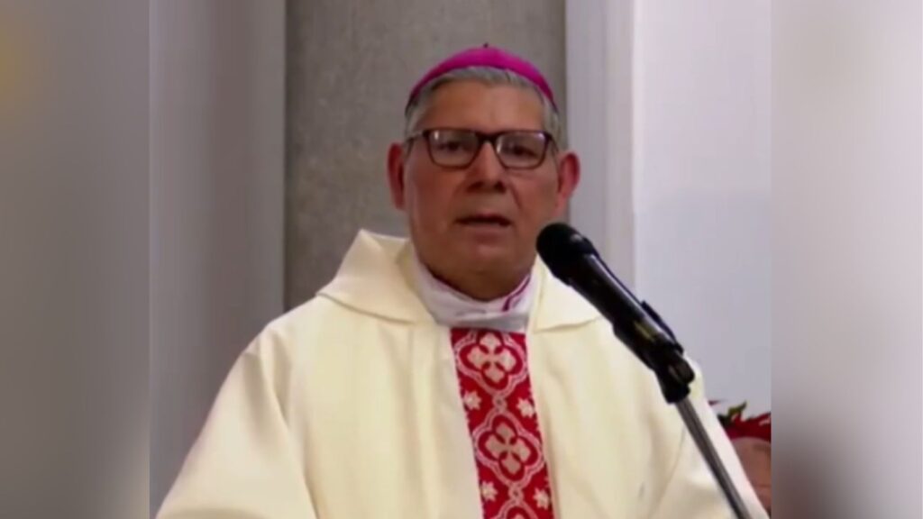 Obispo Carlos Herrera, desde el destierro, agradece acogida de la Arquidiócesis de Guatemala