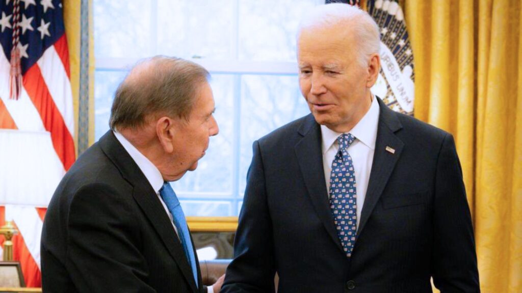 Biden y González Urrutia hablaron de cómo «restaurar la democracia en Venezuela»