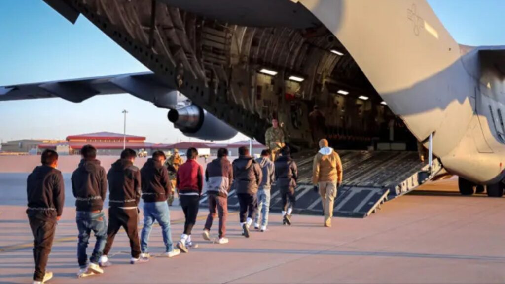 Migrantes nicaragüenses podrían ser deportados a México