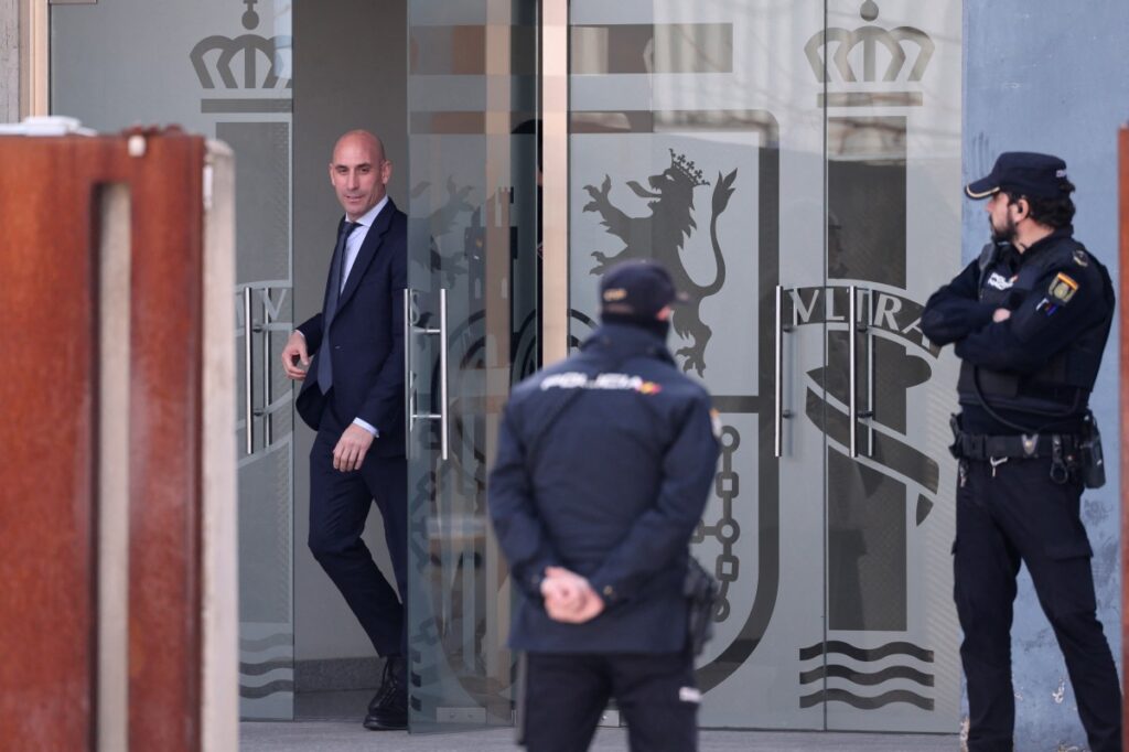 Termina el juicio a Luis Rubiales por el beso a Jenni Hermoso