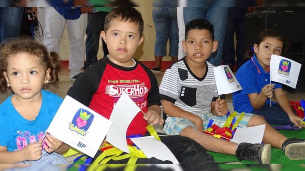 Dictadura deja a unos 22 mil niños discapacitados sin atención con cierre de Teletón